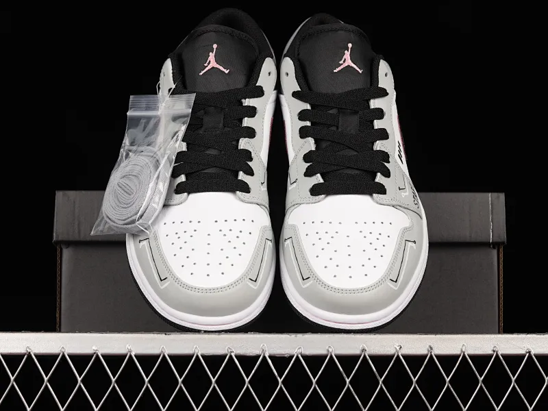 All categories Air Jordan Jordan series basketball shoes Air Jordan 1 Low Air Jordan 1 Low AJ1 Joe 1 customized sports culture basketball shoes 553558-062